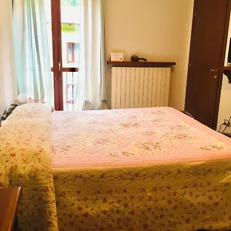 ゲストハウス “del Ponte”